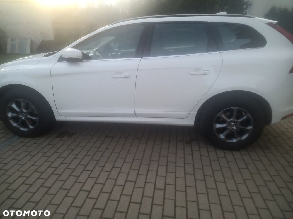 Volvo XC 60 D4 Drive-E Summum - 6