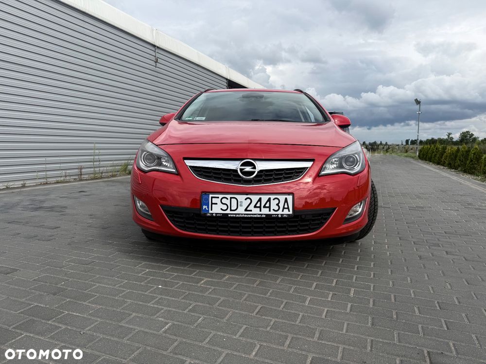 Opel Astra 1.6 Turbo Sport - 5