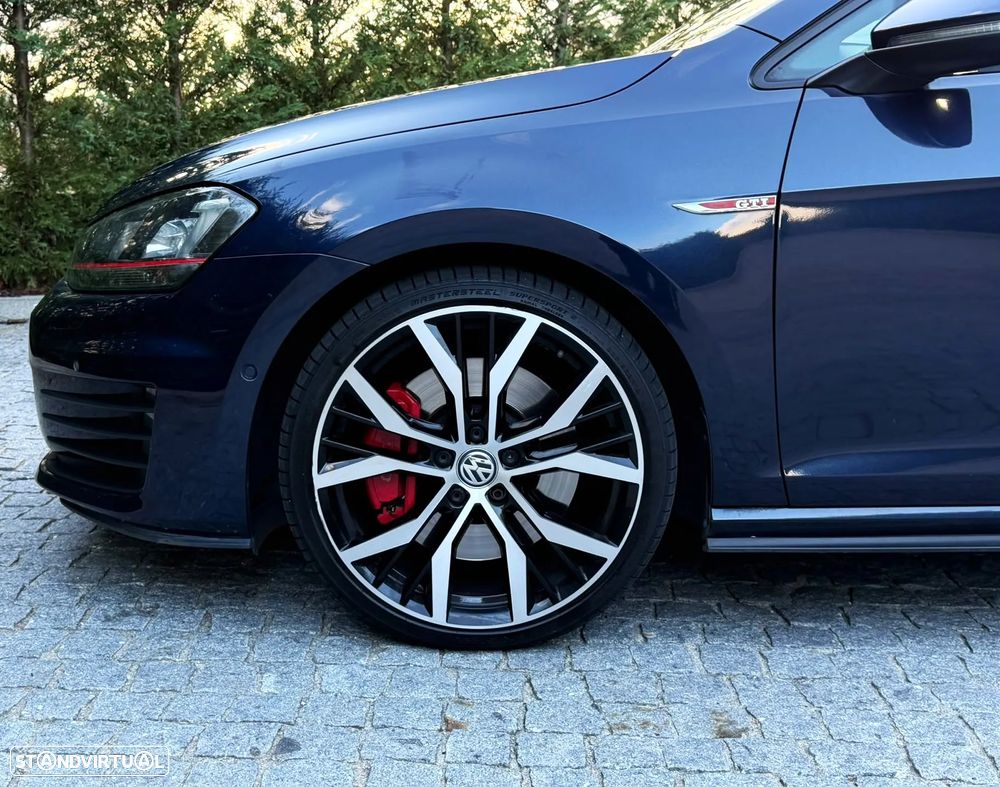 VW Golf GTI Performance BlueMotion DSG - 6