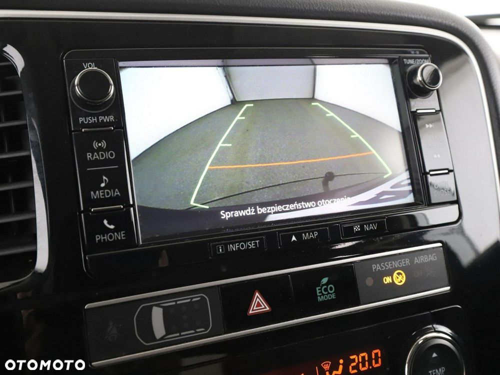Mitsubishi Outlander 2.0 2WD CVT Diamant+ - 24