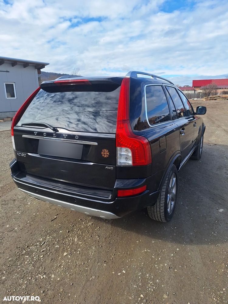 Volvo XC 90 D5 AWD Geartronic Momentum - 6