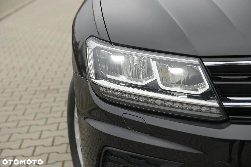Volkswagen Tiguan - 17