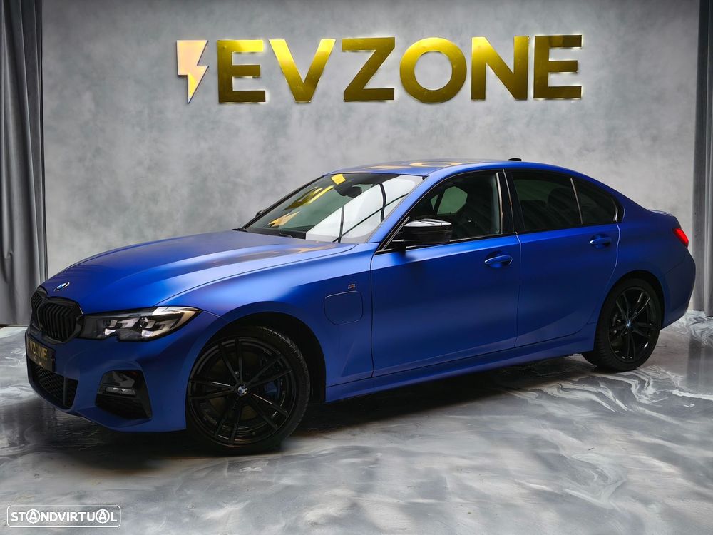 BMW 330 e Pack M Auto - 3