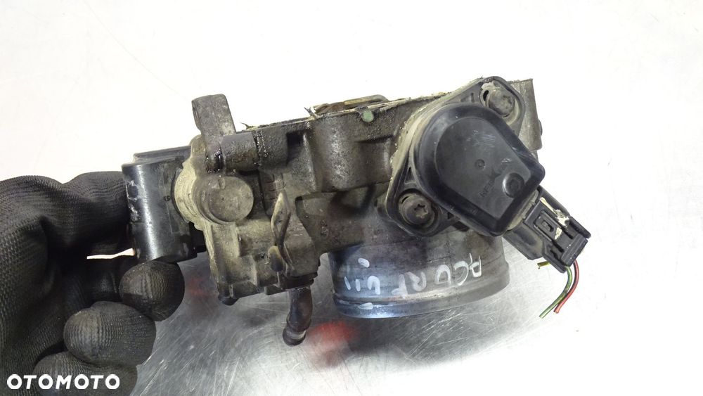 PRZEPUSTNICA HONDA ACCORD VII 2.0 - 4