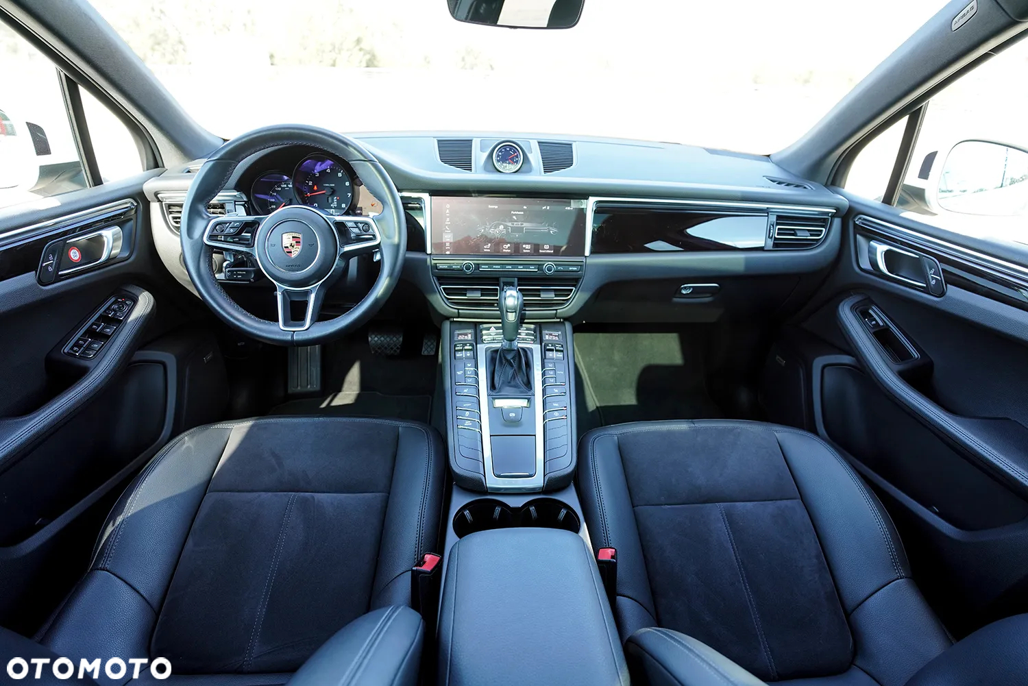 Porsche Macan - 3