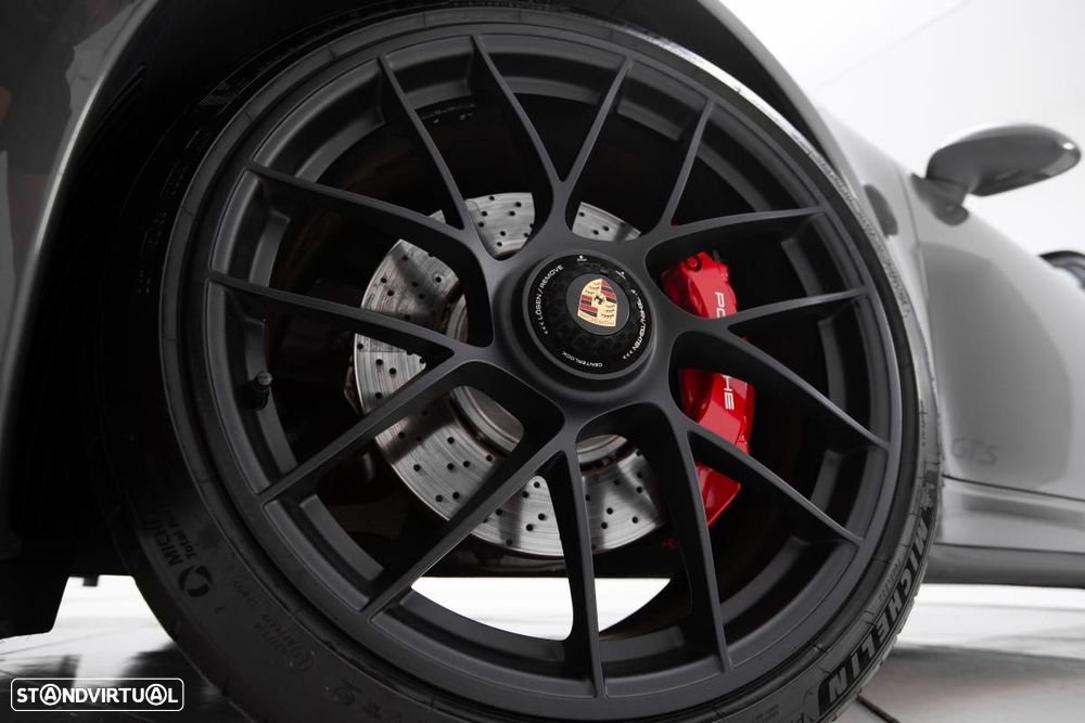 Porsche 911 (991) - 17