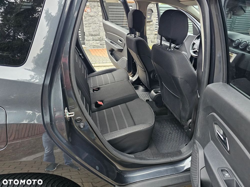 Dacia Duster 1.6 SCe Prestige - 14