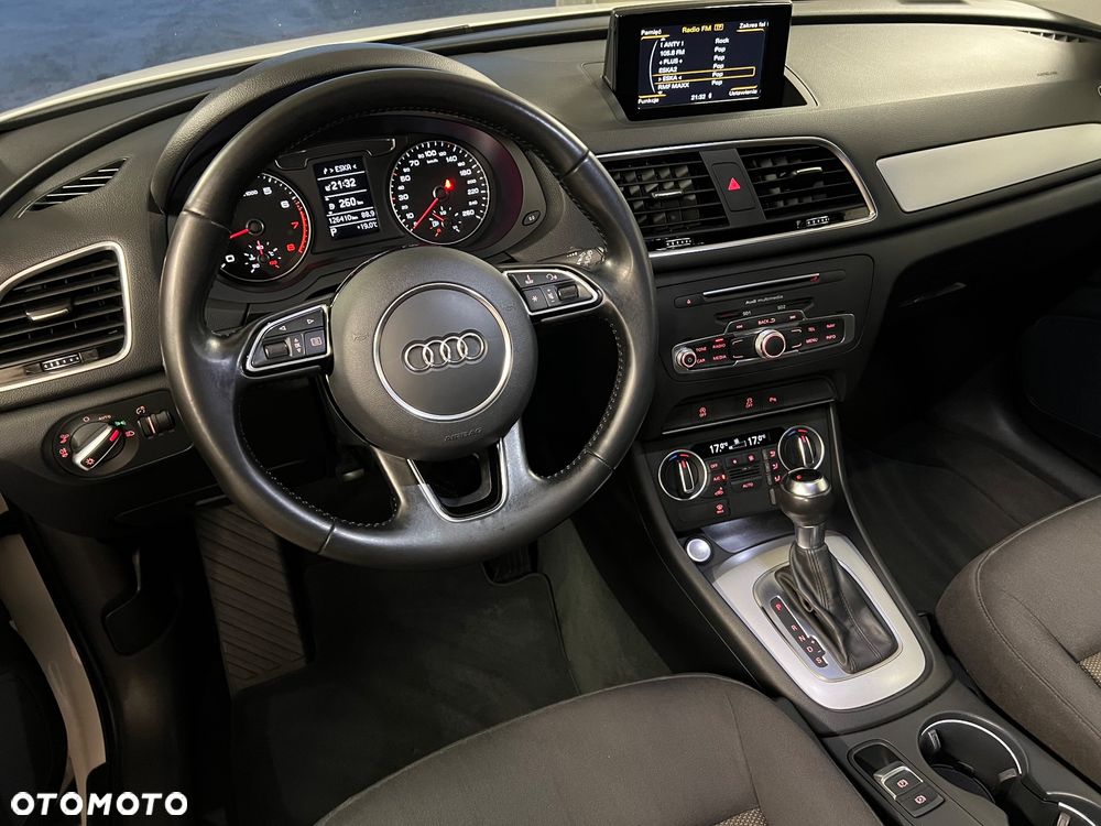 Audi Q3 1.4 TFSI S tronic - 27