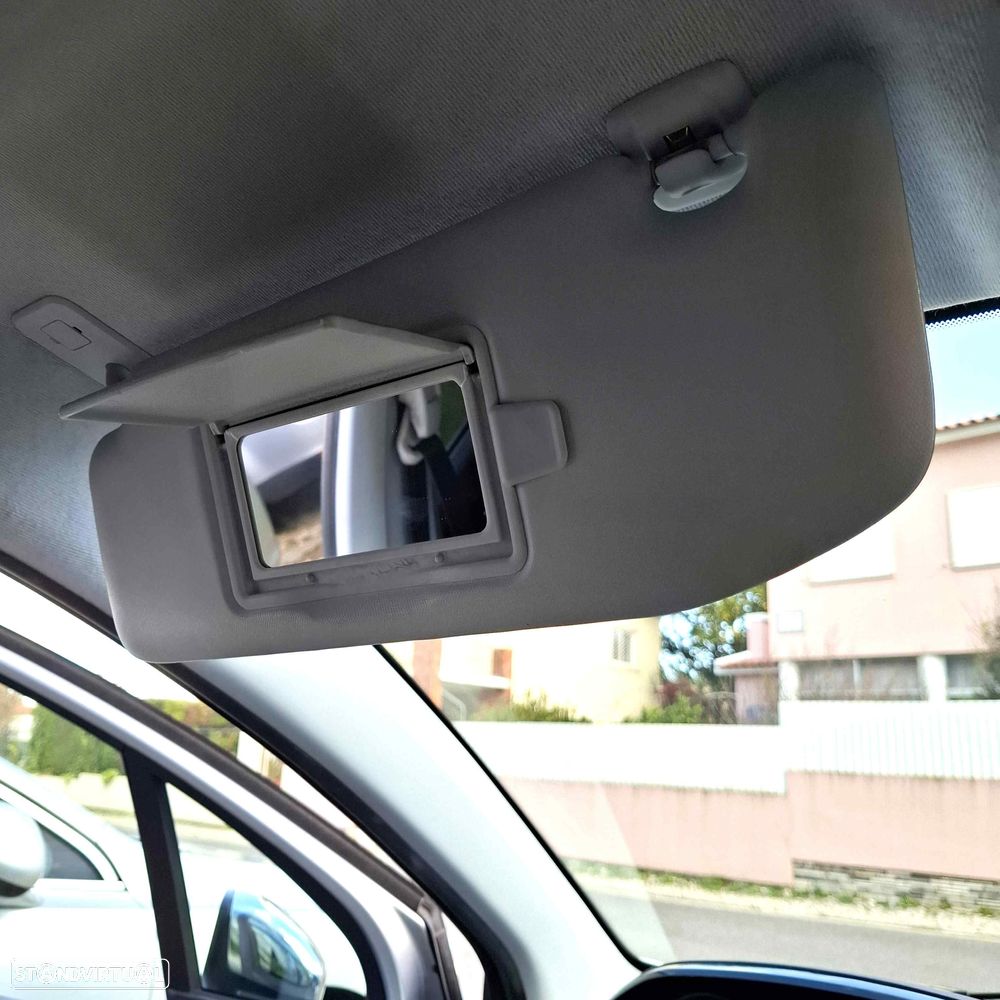 Peugeot 208 1.6 BlueHDi Allure - 33