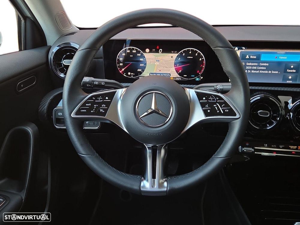 Mercedes-Benz A 200 Standard - 15