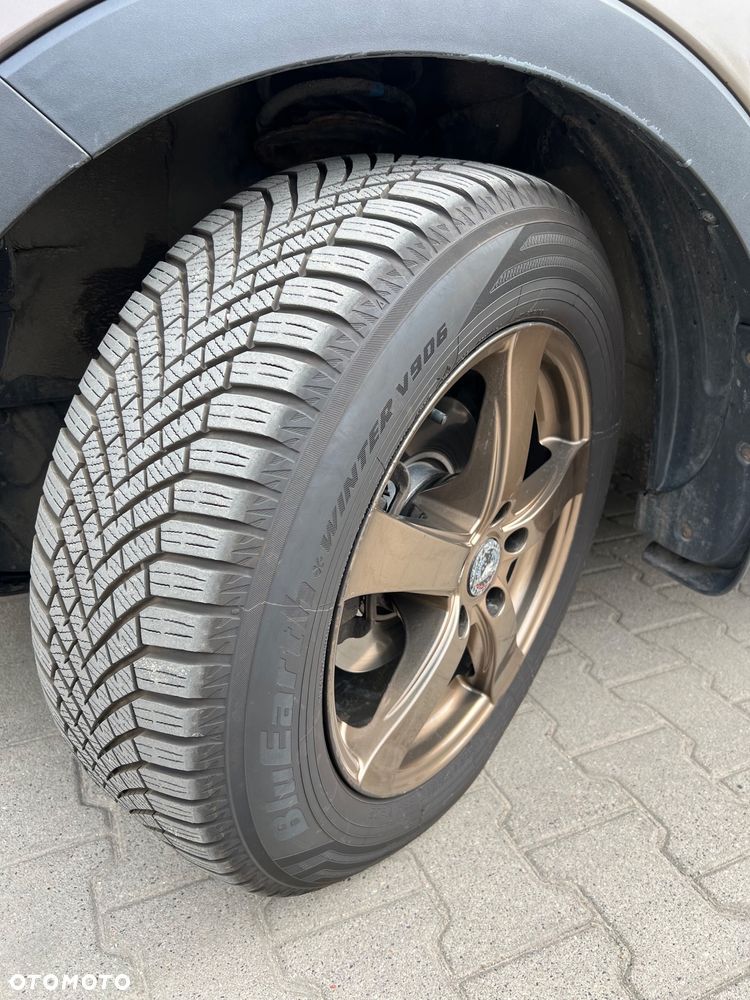 Kia Sportage 2.0 CRDI XL - 5