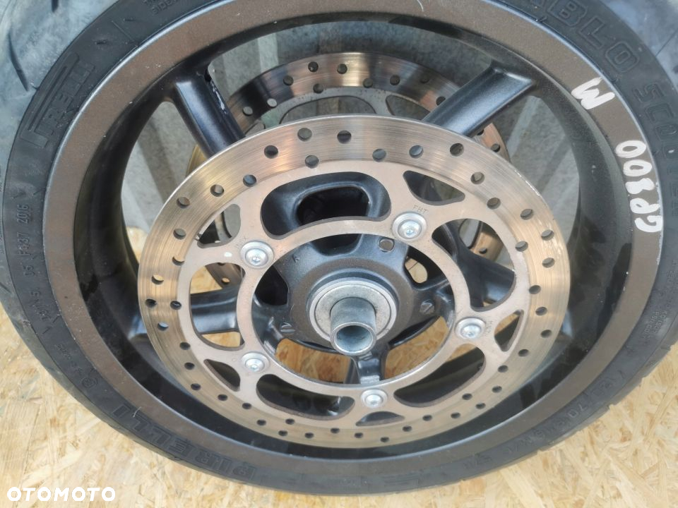 Koło felga przód Gilera GP800 120/70/16 - 2