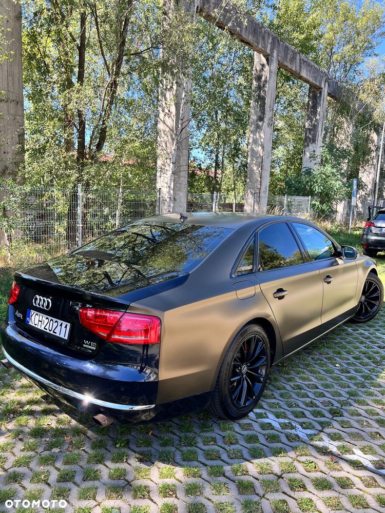 Audi A8 - 12