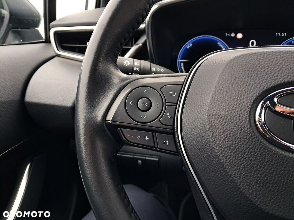 Toyota Corolla 1.8 Hybrid Comfort - 17