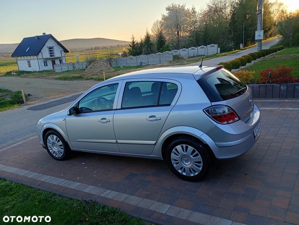 Opel Astra - 3