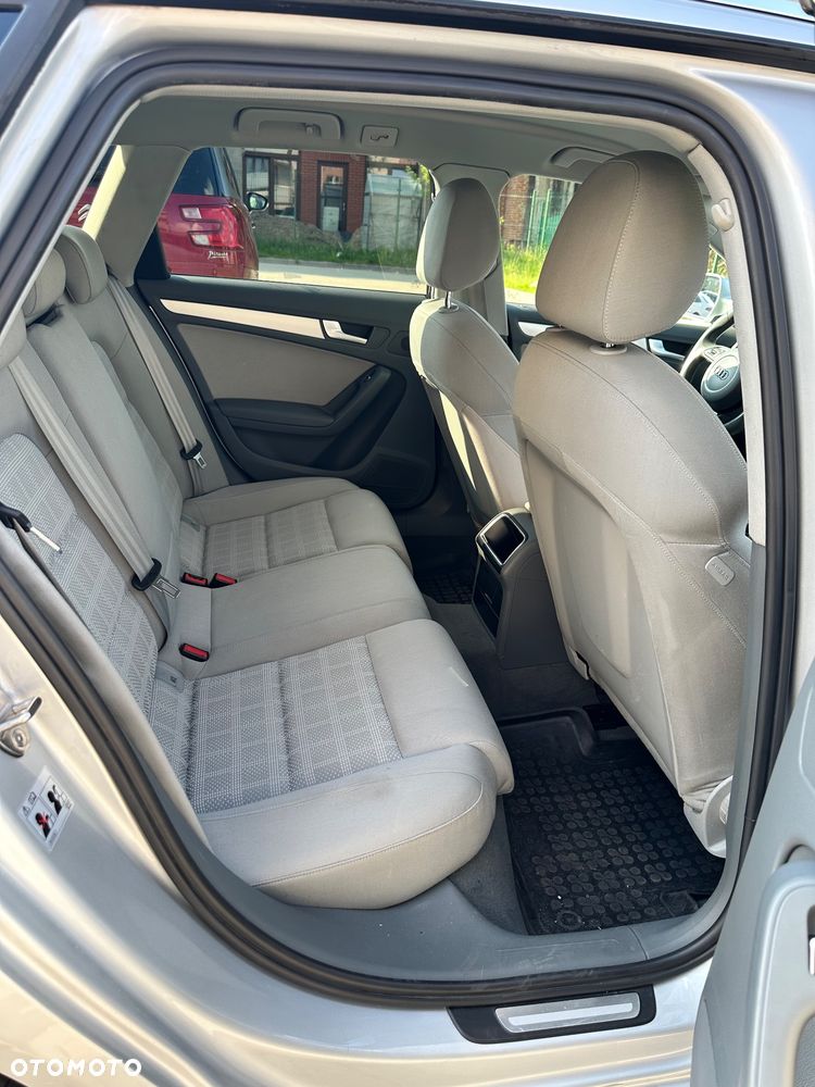 Audi A4 Avant 2.0 TDI DPF multitronic Ambition - 12