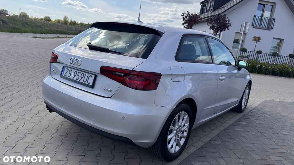 Audi A3 3-drzwiowe 1.4 TFSI Attraction - 29