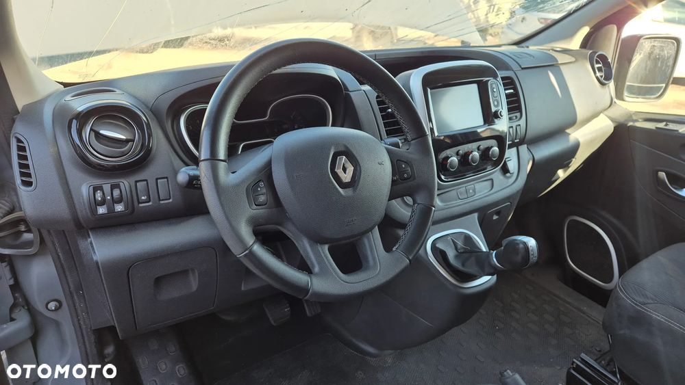 Renault Trafic Grand 2.0 dCi EDC - 14