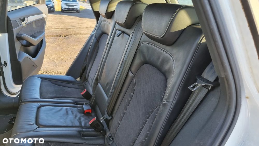 Audi Q5 2.0 TDI quattro S tronic - 23