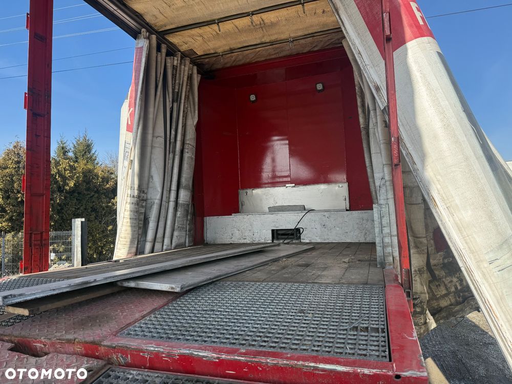 Nooteboom Nooteboom / 3 Osie / Skrętna oś / Osie SAF / Najazdy hydrauliczne + balkon / Poszerzenia / Sprowadzona / STAN BDB / / / - 30