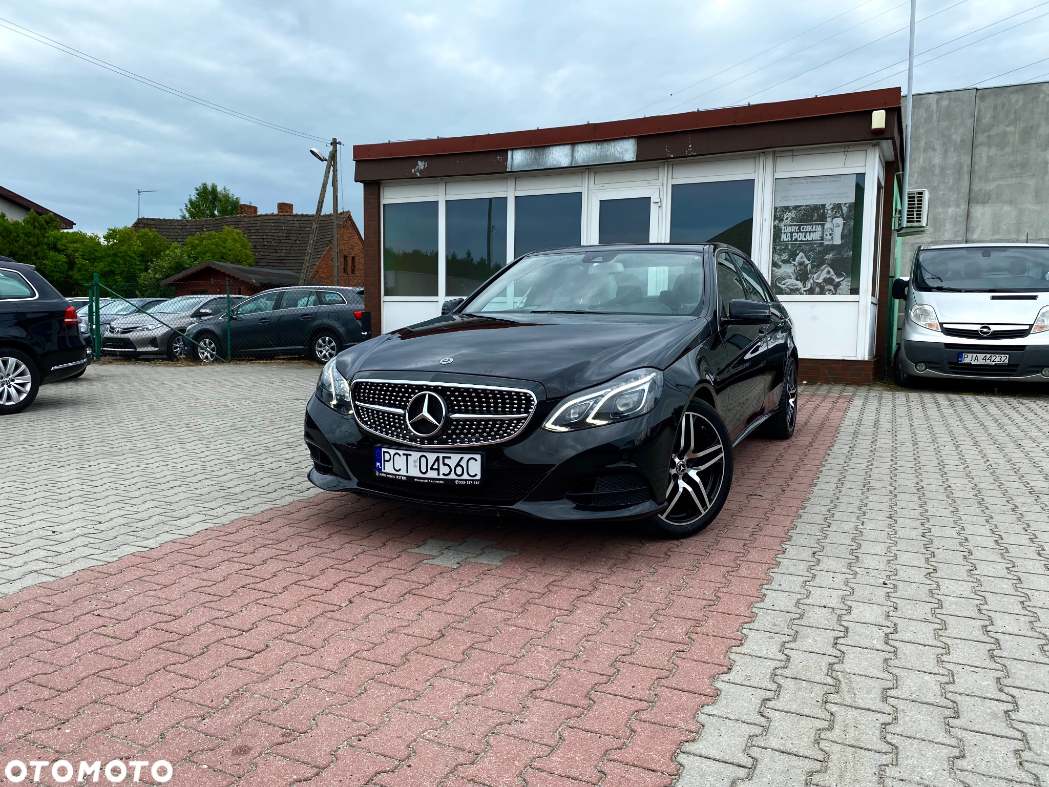 Mercedes-Benz Klasa E 220 BlueTEC 9G-TRONIC - 26