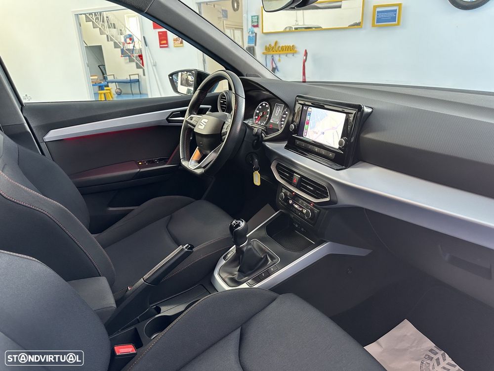 SEAT Arona 1.0 TSI FR - 19