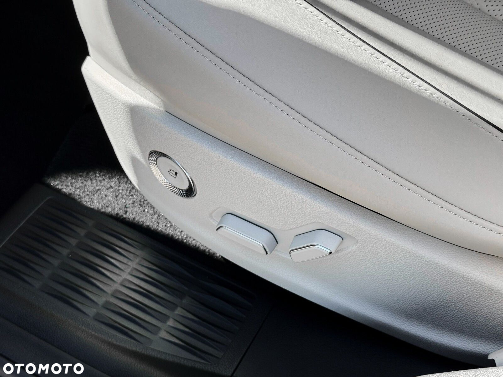 Genesis GV80 3.0 Diesel AWD AT8 Sport Line - 24