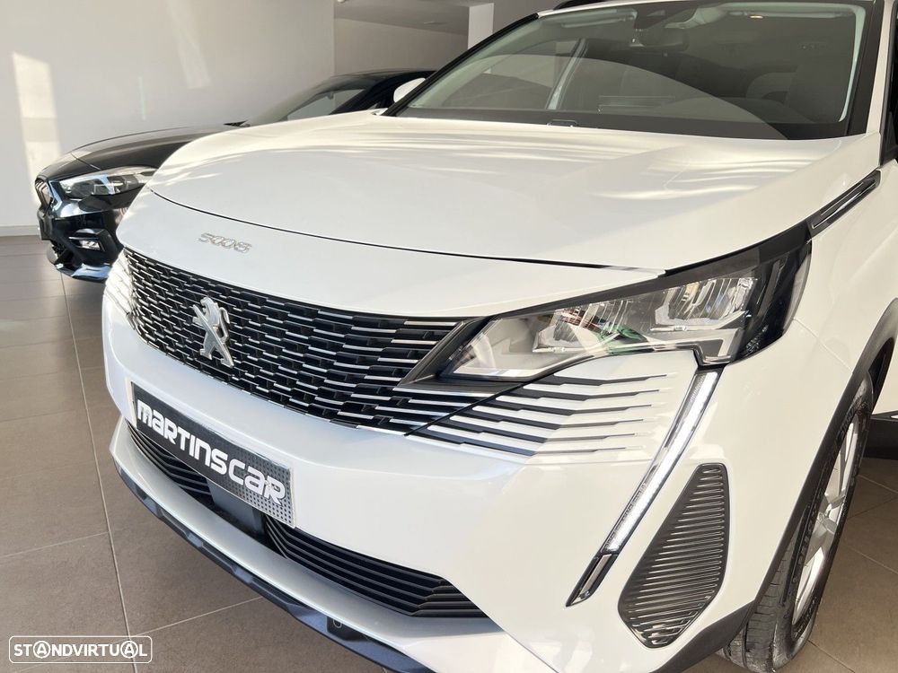 Peugeot 5008 1.2 PureTech Allure Pack EAT8 - 29