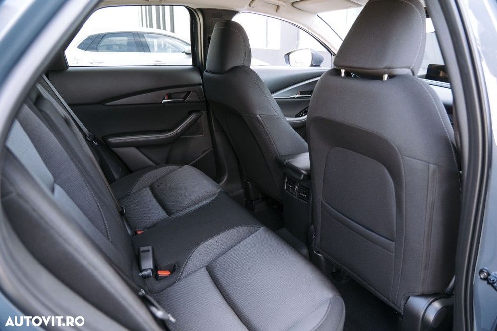 Mazda CX-30 - 16