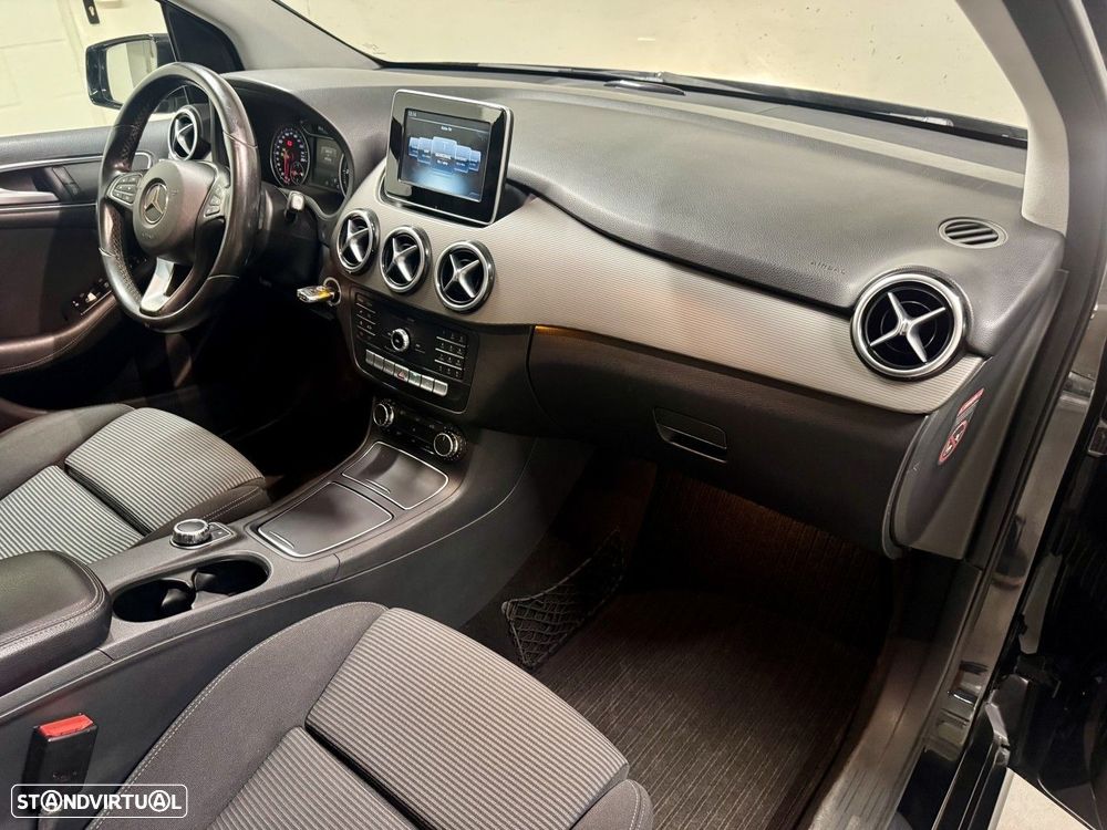 Mercedes-Benz B 180 CDI Style Aut. - 29