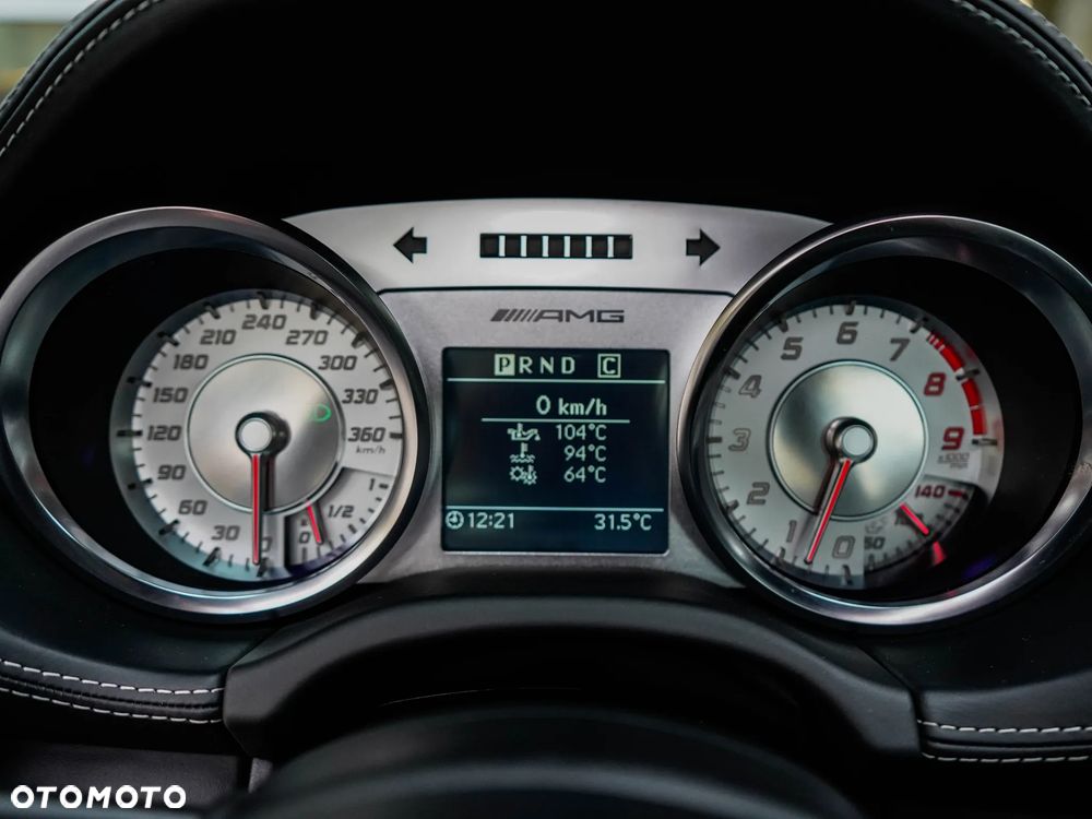 Mercedes-Benz SLS Standard - 20