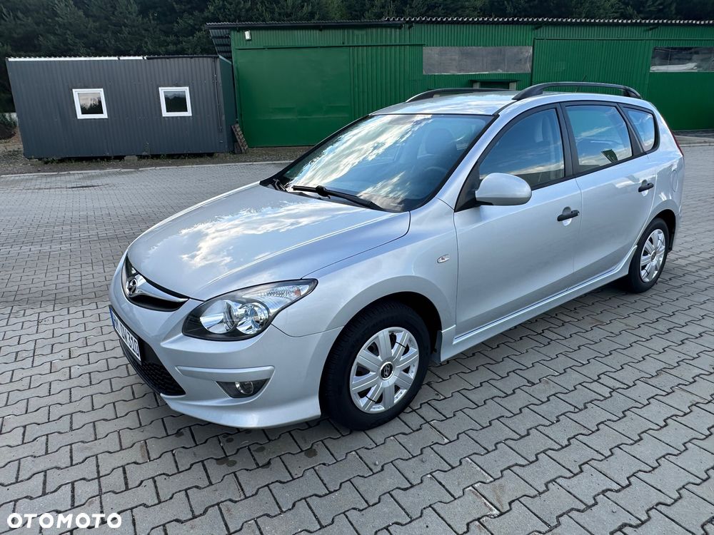 Hyundai i30 1.4 Base + - 34
