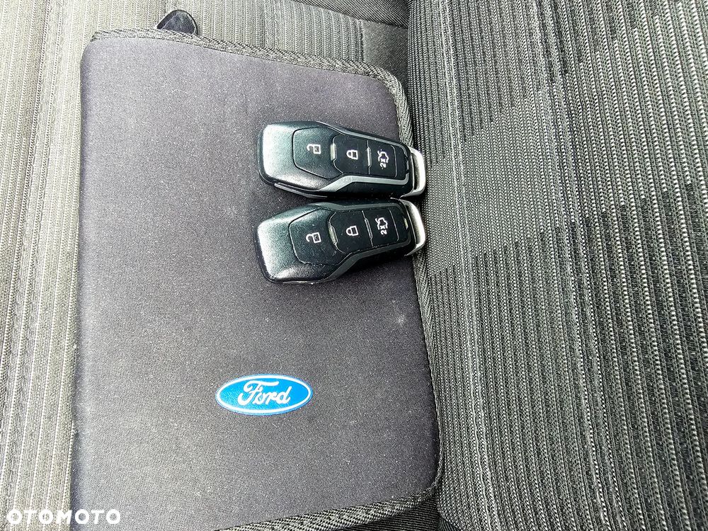 Ford Galaxy 2.0 TDCi Titanium PowerShift - 38