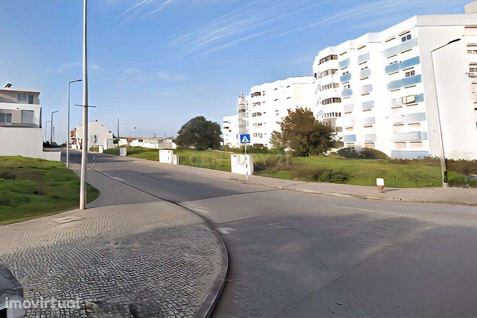 Terreno Urbano de 175 m² com Projeto de Moradias Aprovado em Santo Ant - Grande imagem: 4/7