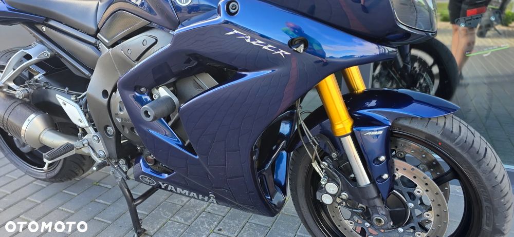 Yamaha FZ - 9