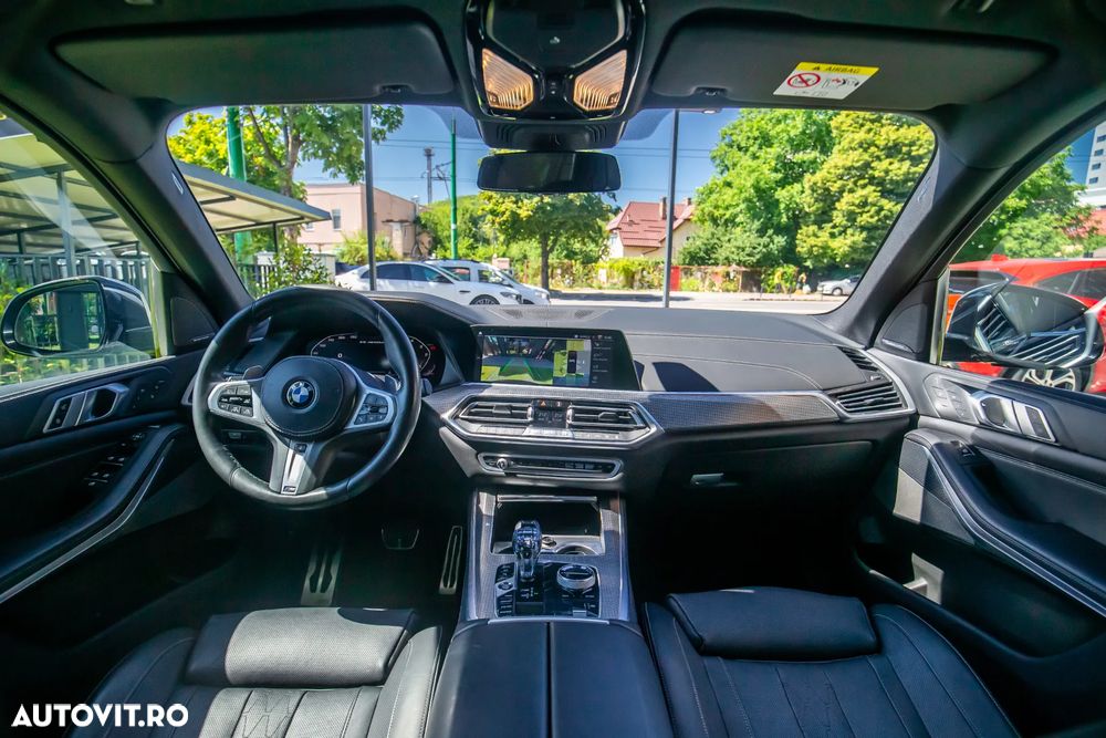 BMW X5 M M50d - 12