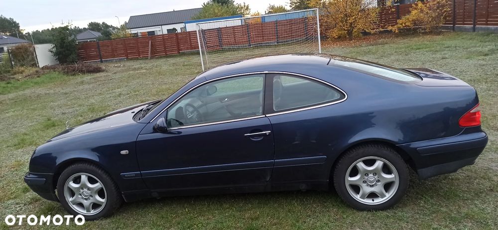 Mercedes-Benz CLK 320 - 3