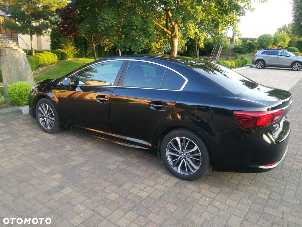 Toyota Avensis 1.8 Style - 2