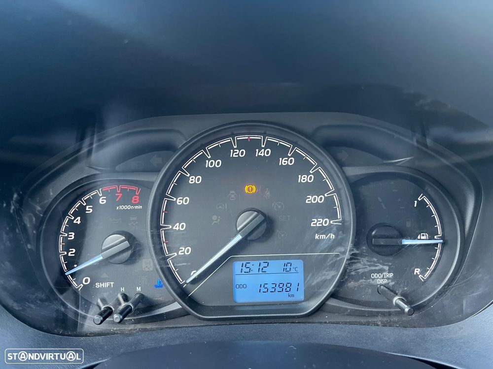 Toyota Yaris Ecobizz IVA Dedutível - 17