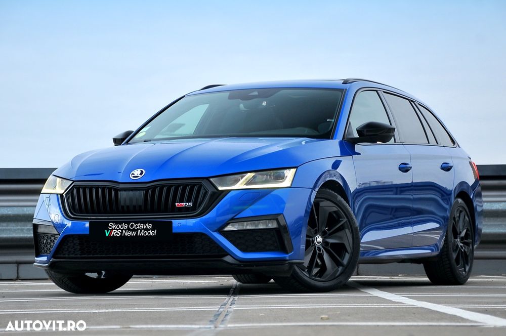Skoda Octavia Combi 2.0 TDI DSG RS - 1