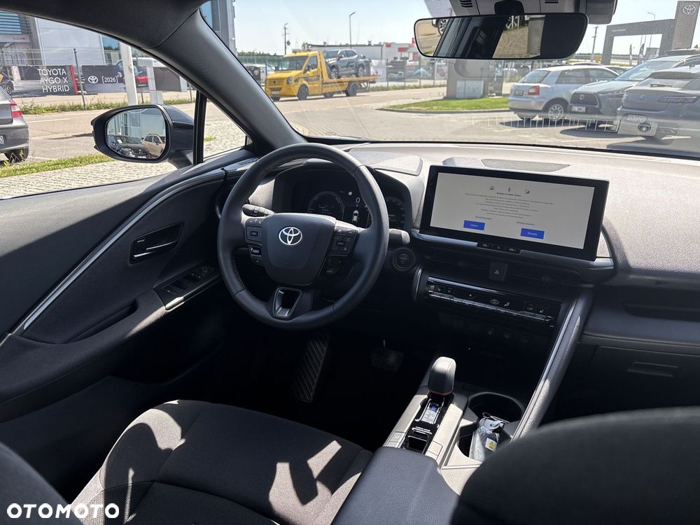 Toyota C-HR - 15