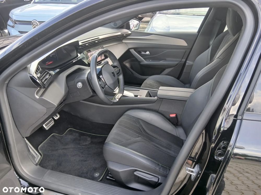 Peugeot 308 1.2 PureTech GT S&S EAT8 - 6
