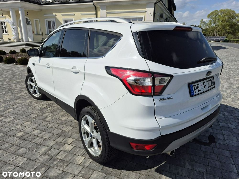 Ford Kuga - 4