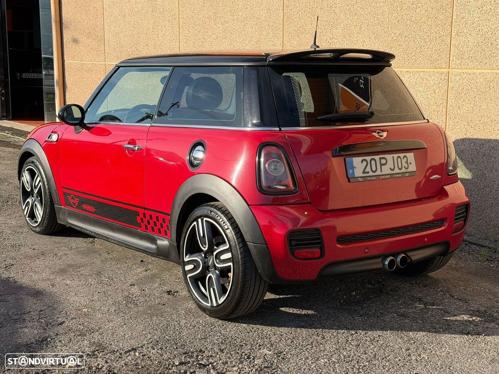 MINI 3 Portas Cooper D - 9