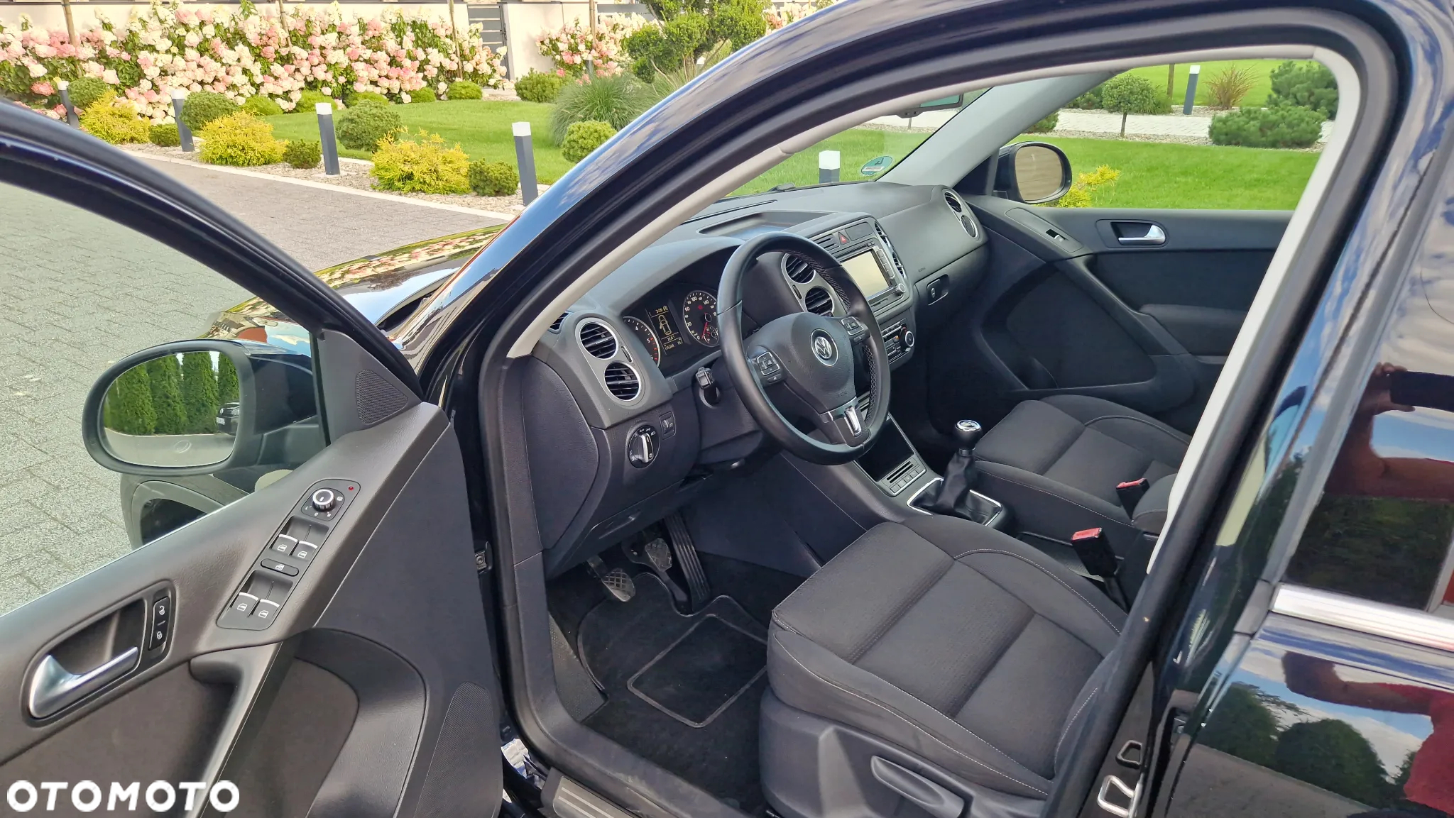 Volkswagen Tiguan 2.0 TDI BlueMot Sport&Style - 25