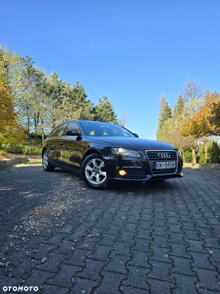 Audi A4 Avant 2.0 TDI DPF Ambiente - 22