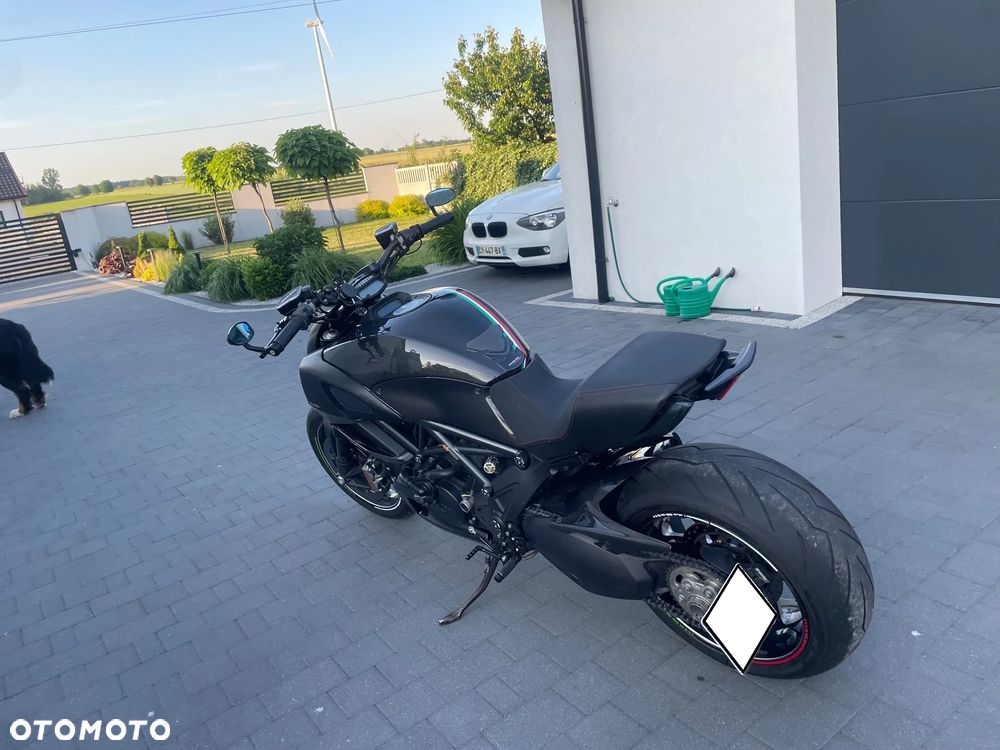 Ducati Diavel - 12