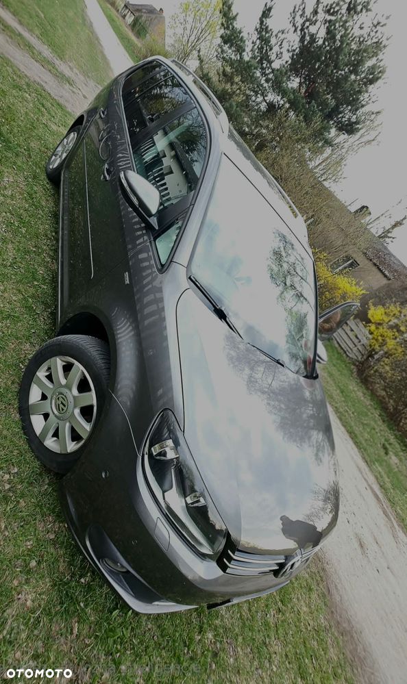 Volkswagen Touran - 11