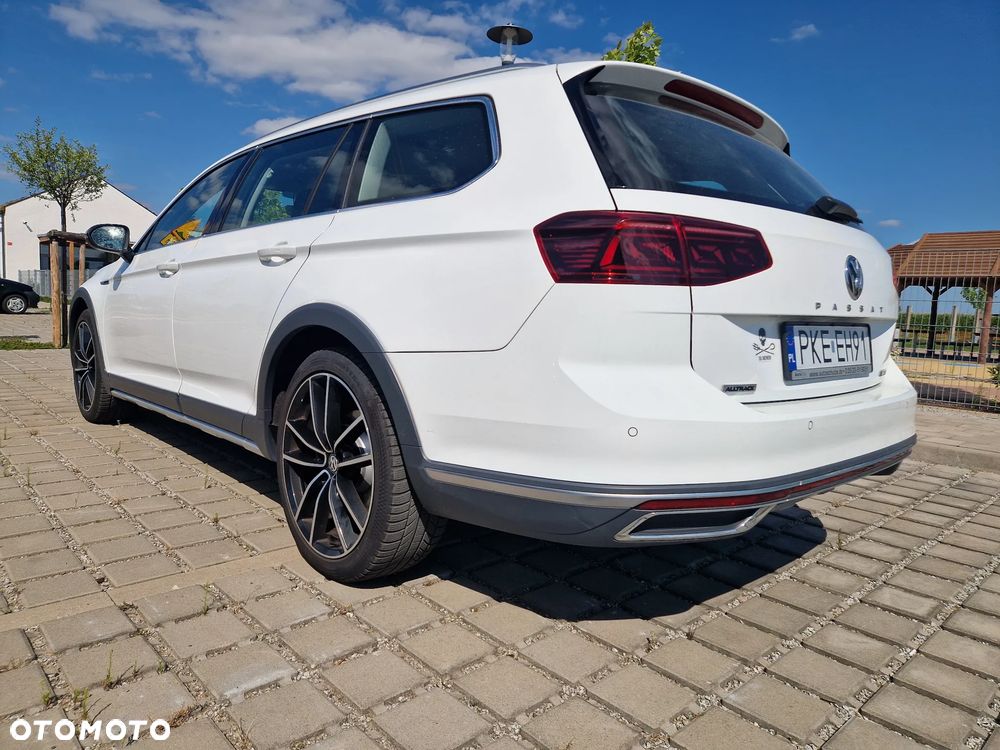 Volkswagen Passat Alltrack 2.0 TDI SCR 4Motion DSG - 9