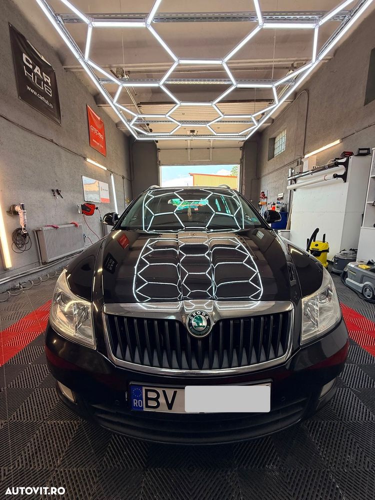 Skoda Octavia 1.6 TDI AMBITION - 1
